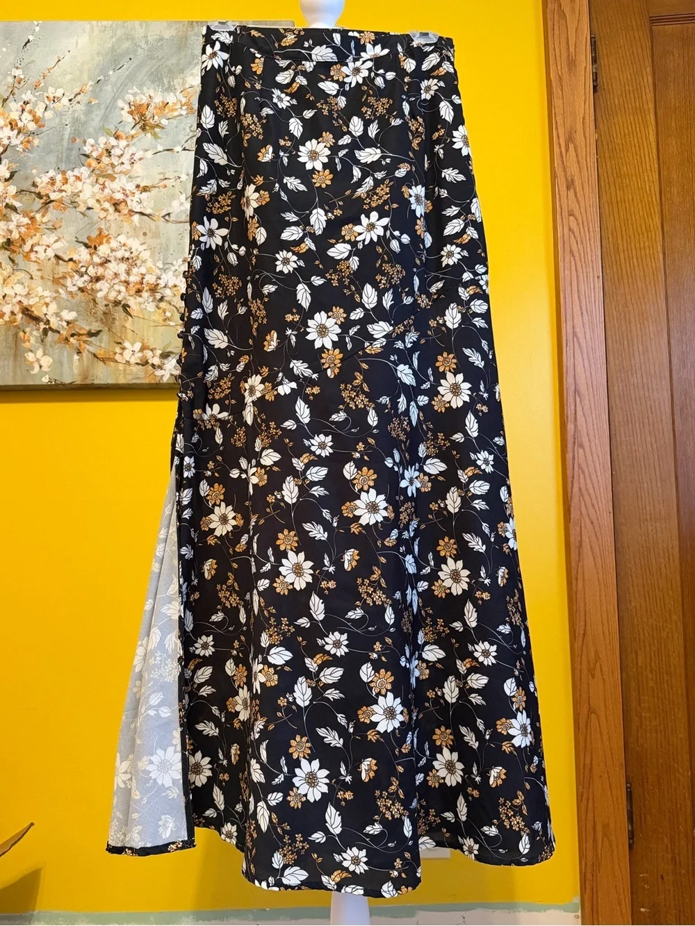 Very J Black Maxi Skirt with White & Brown Floral Print - Picture 1 of 4
